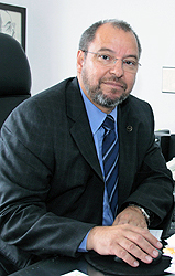 O advogado em seu escritório
