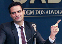 Paulo Abrão: Sociedade do equecimento