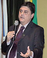 Wadih em discurso no evento