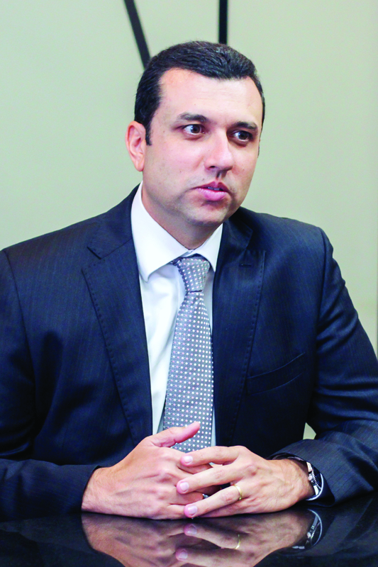 Eduardo Damian   |   Clique para ampliar