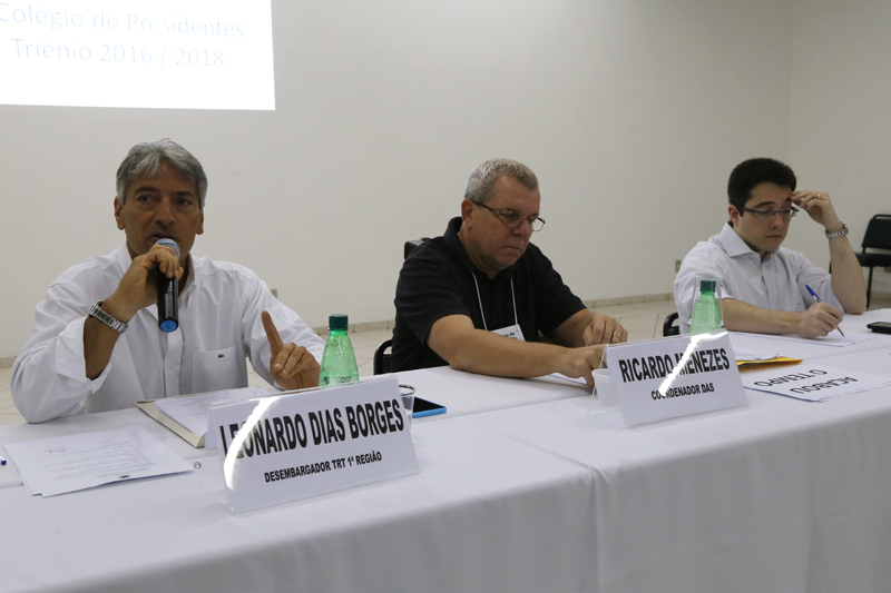  Leonardo Borges, Ricardo Menezes e Fábio Nogueira | Foto: Lula Aparício   |   Clique para ampliar