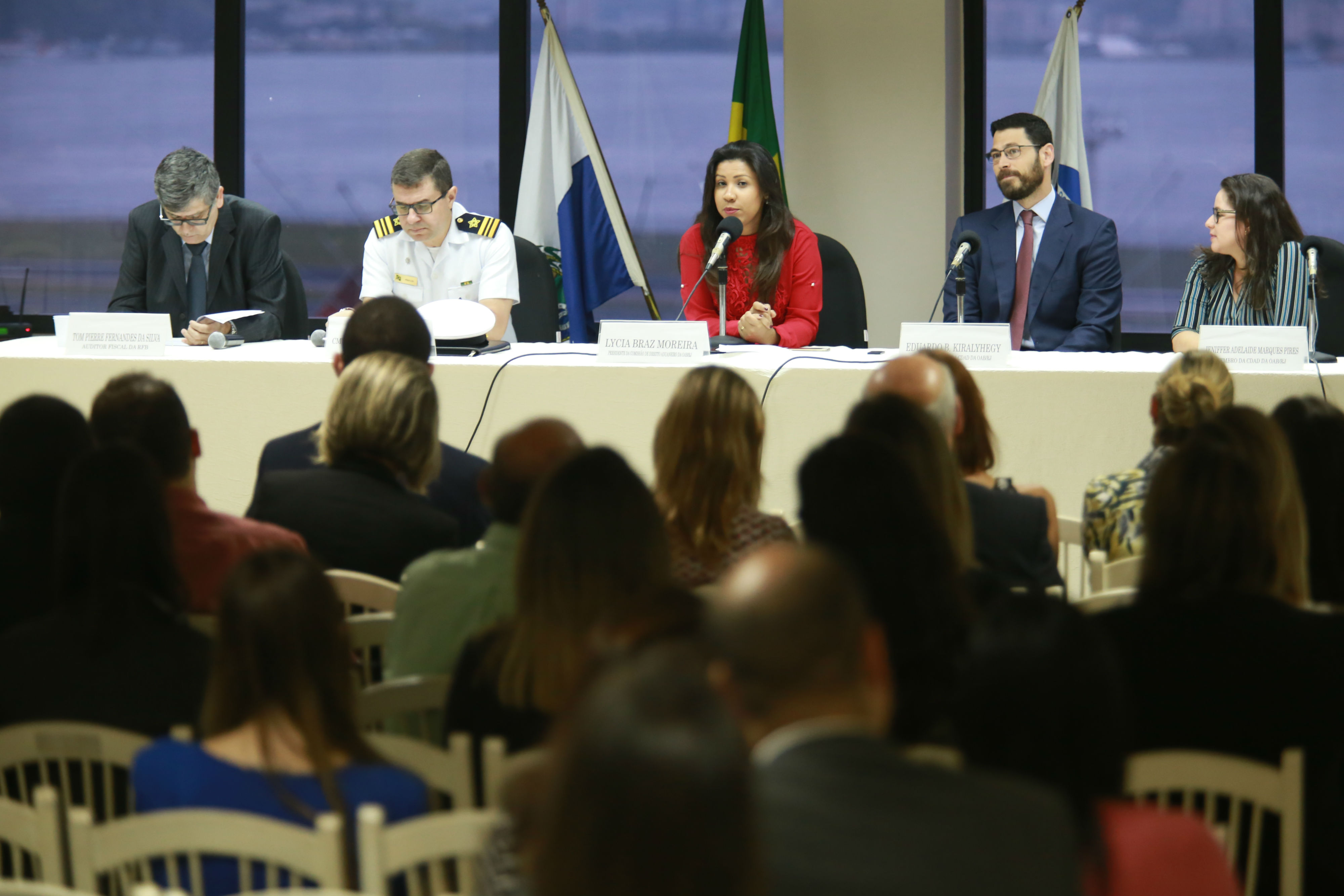 Foto: Lula Aparício   |   Clique para ampliar