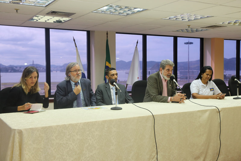Foto: Lula Aparício |   Clique para ampliar