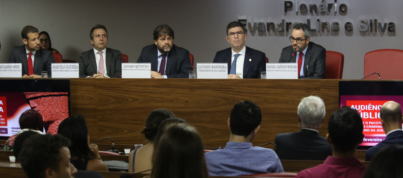 Foto: Lula Aparício  |   Clique para ampliar