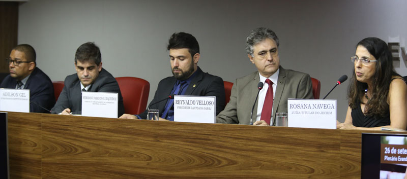 Foto: Lula Aparício  |   Clique para ampliar