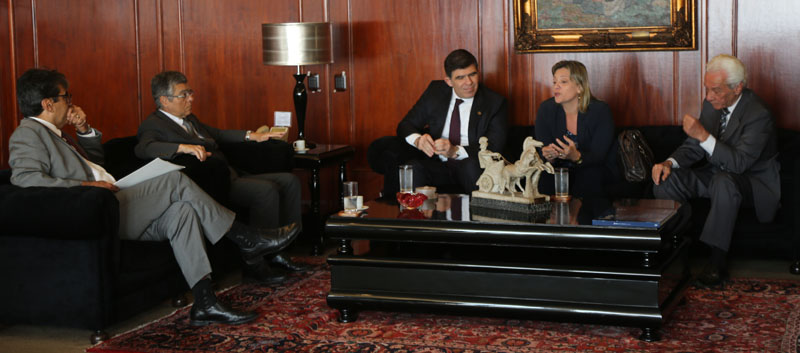 Foto: Lula Aparício |   Clique para ampliar