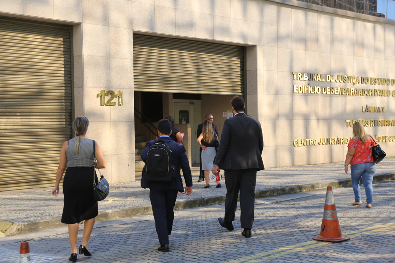 Foto: Lula Aparício |   Clique para ampliar