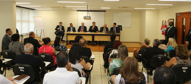 Foto: Lula Aparício  |   Clique para ampliar