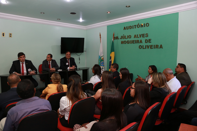 Foto: Lula Aparício   |   Clique para ampliar