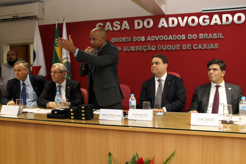 Foto: Lula Aparício   |   Clique para ampliar