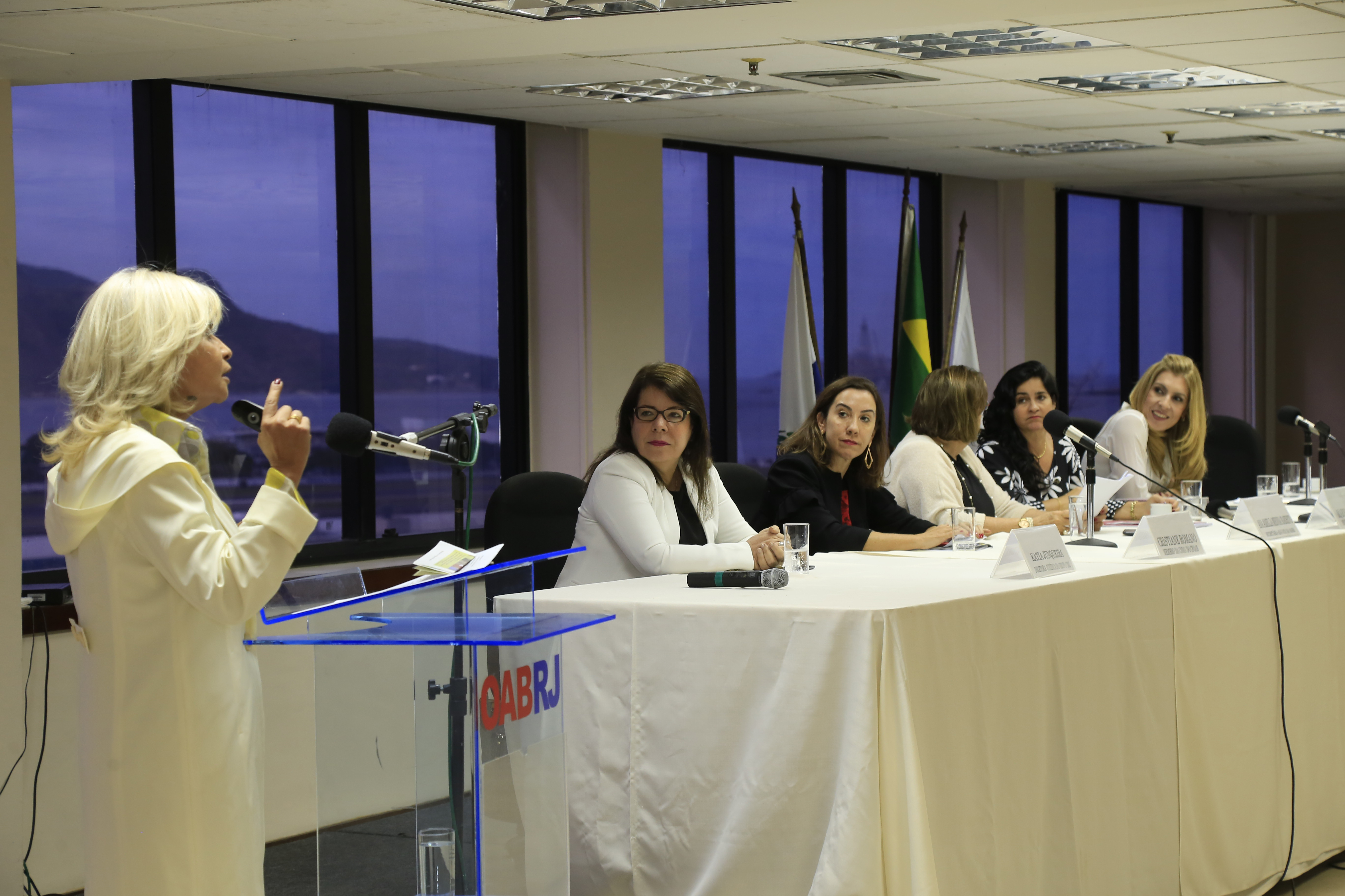 Foto: Lula Aparício   |   Clique para ampliar