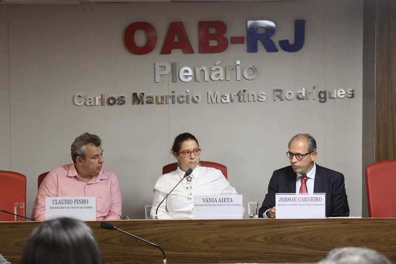 Foto: Lula Aparício   |   Clique para ampliar