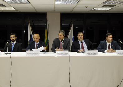 Foto: Lula Aparício   |   Clique para ampliar