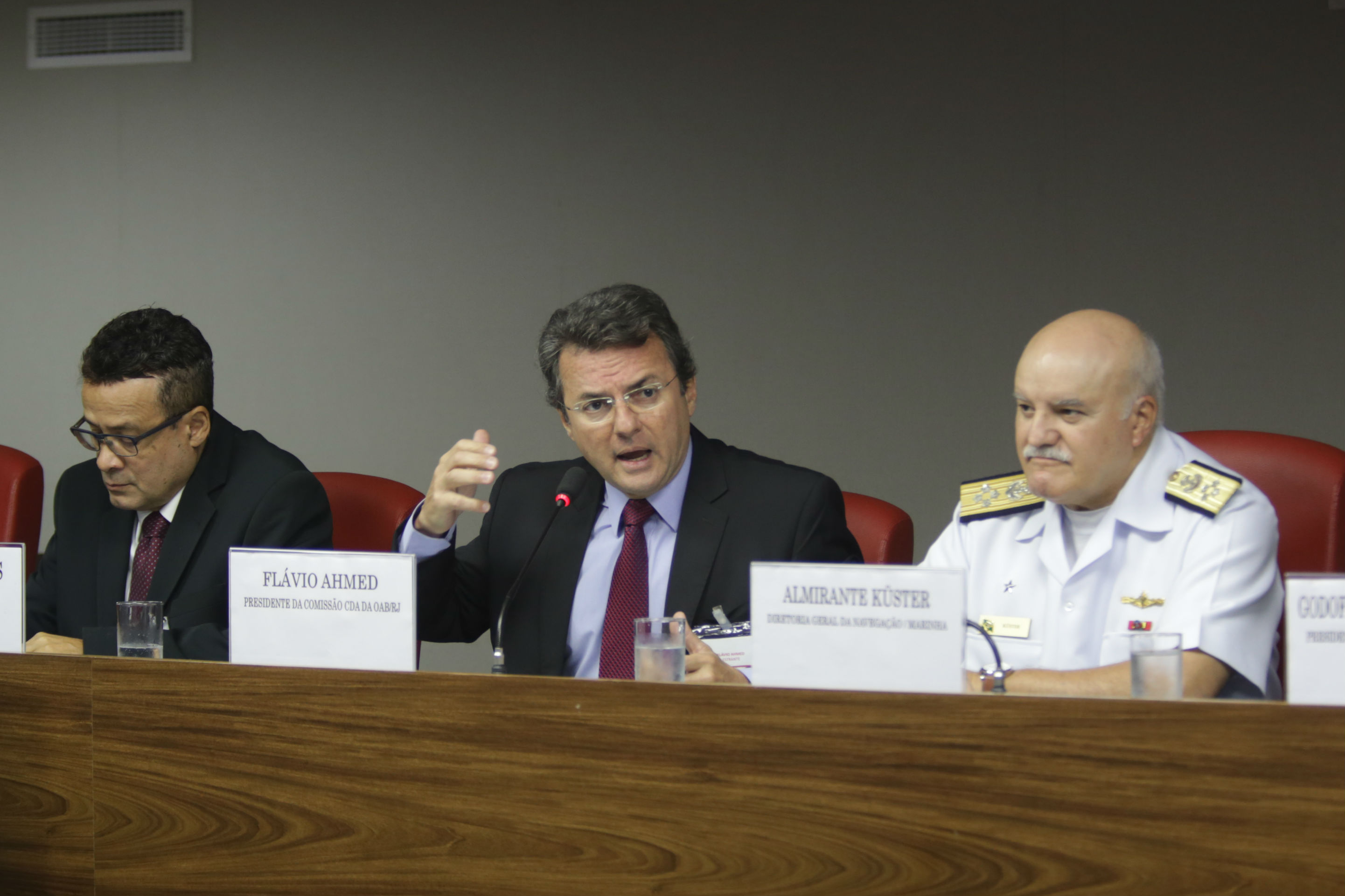Foto: Lula Aparício   |   Clique para ampliar