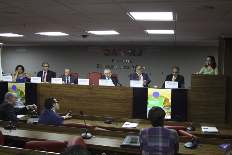 Foto: Lula Aparício |   Clique para ampliar