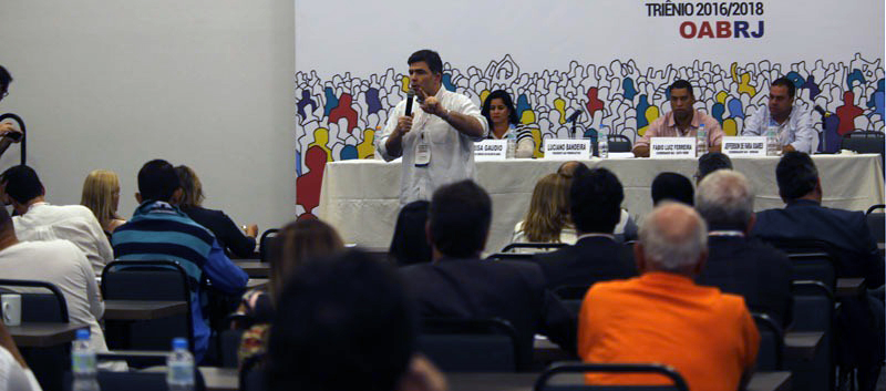 Foto: Lula Aparício  |   Clique para ampliar