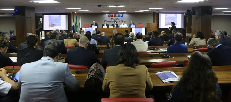 Foto: Lula Aparício  |   Clique para ampliar