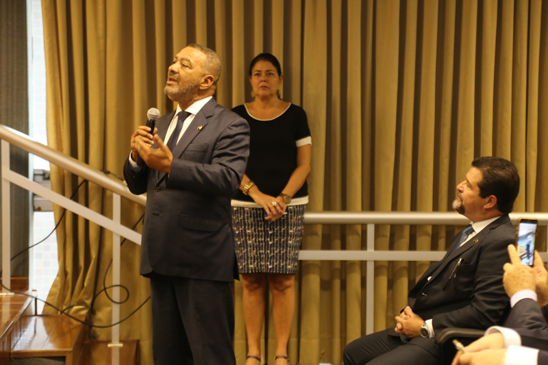 Foto: Lula Aparício |   Clique para ampliar