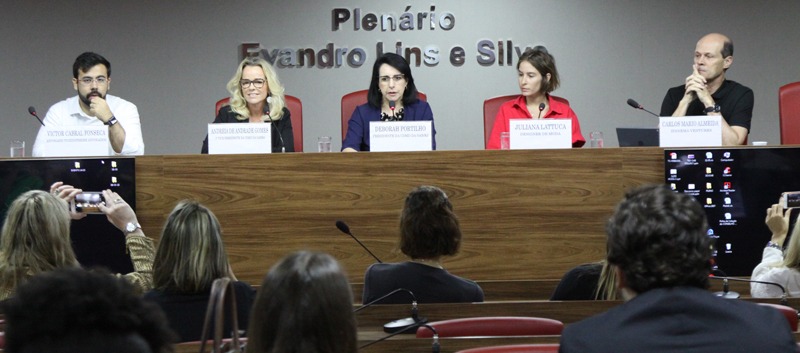 Foto: Lula Aparício  |   Clique para ampliar