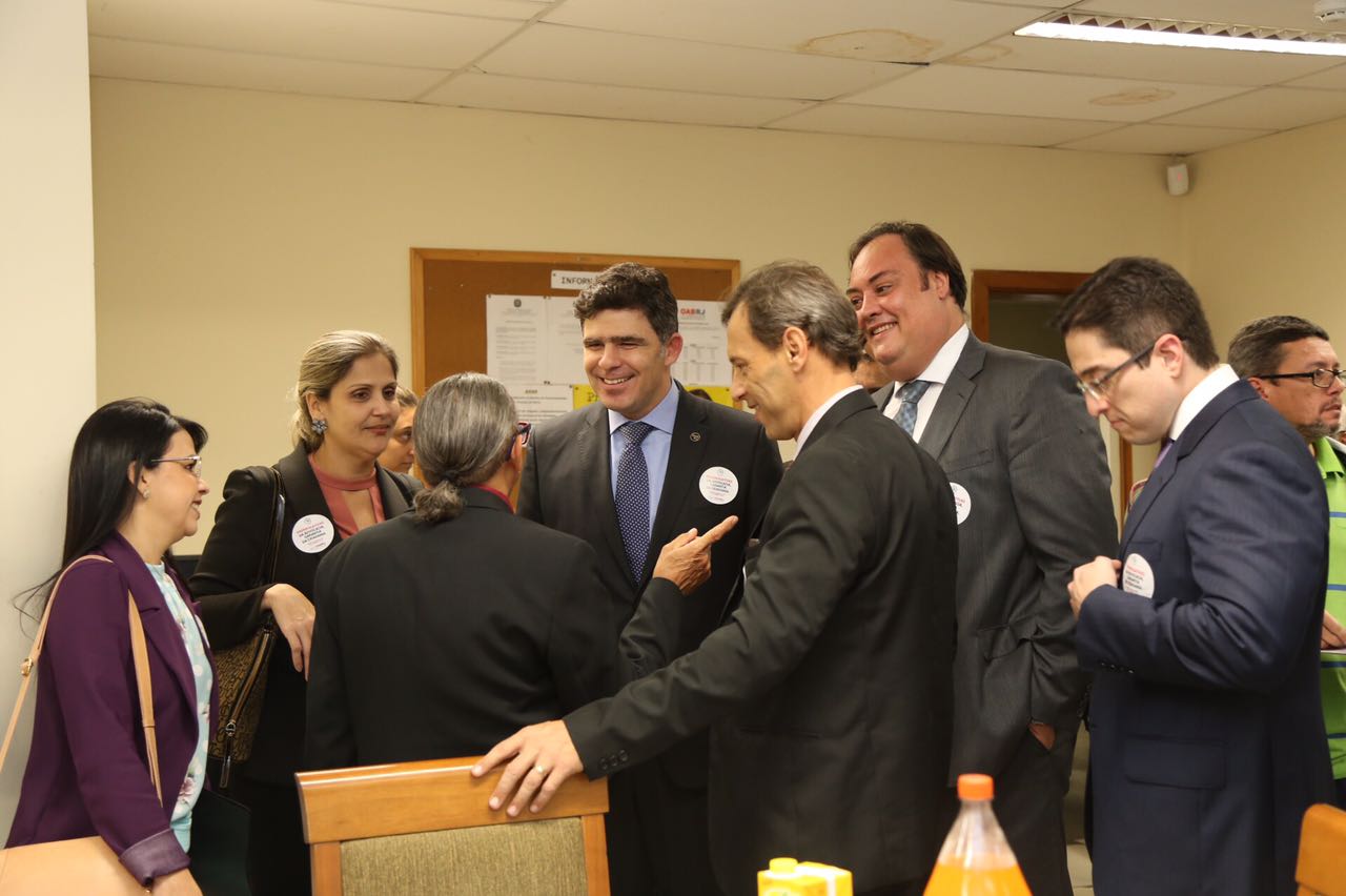 Foto: Lula Aparício   |   Clique para ampliar